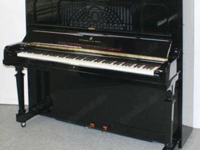 Klavier Steinway & Sons K-132, schwarz poliert, Nr. 240249, 5 Jahre Garantie - 1